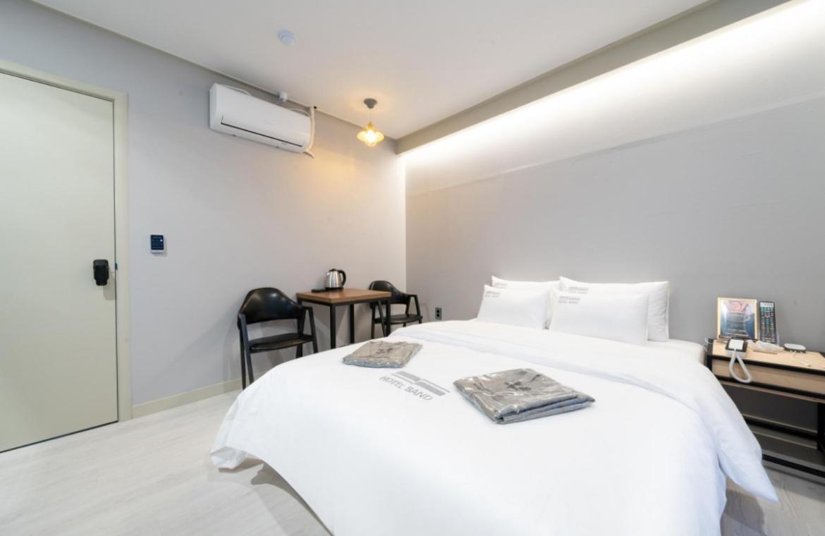Hotel Band Pyeongtaek Exterior photo